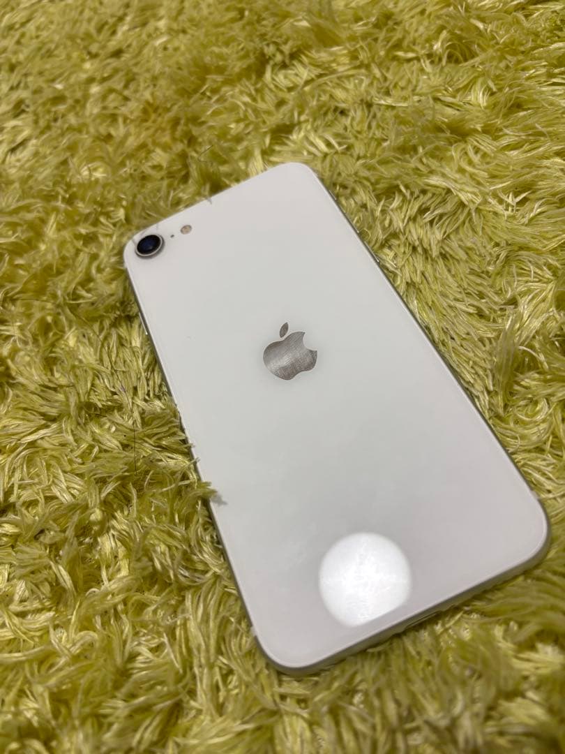 【超美品】iPhoneSE 第2世代