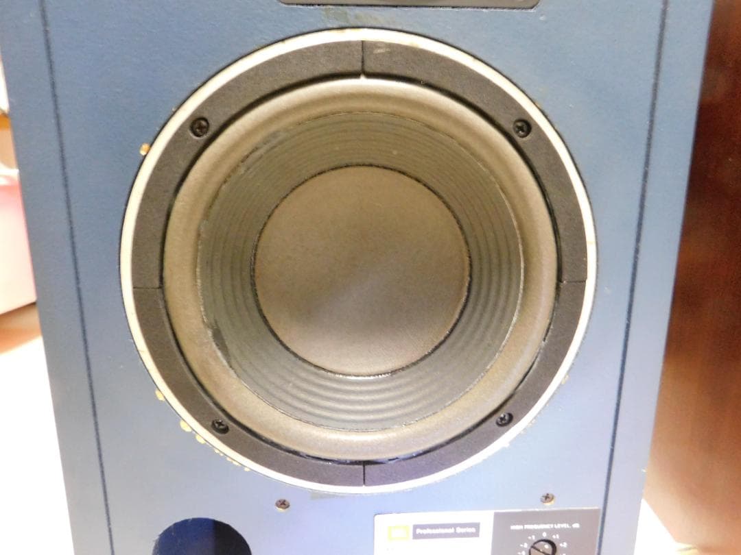 JBL Model 4301B　目立つキズのない美品　音出し確認済