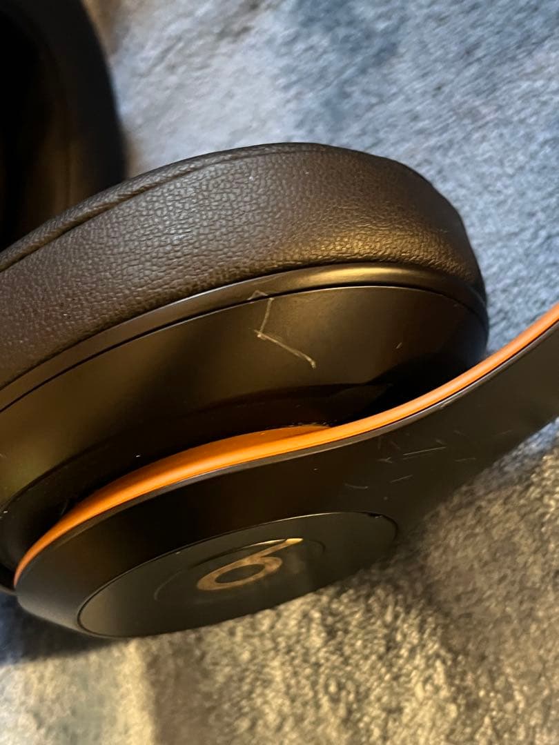 Beats Studioミッドナイトブラック　ケース、オーディオ、充電ケーブル付