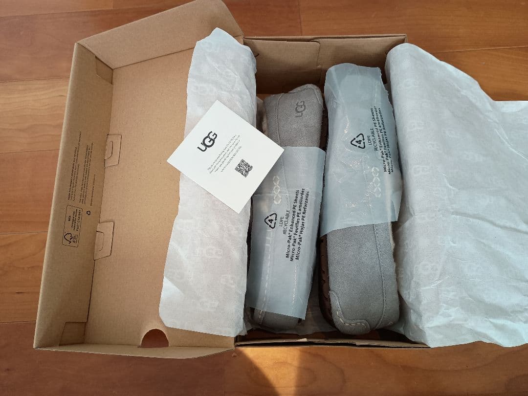 専用　UGG Ansley グレー　LGRY モカシン スリッポン 8D