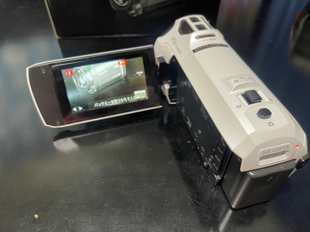Panasonic HC-VX980M 4Kビデオカメラ 本体、三脚、収納ポーチ