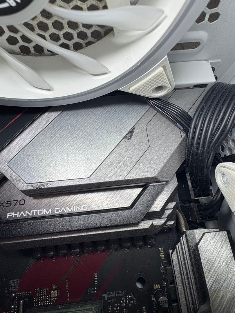 AMD Ryzen 7 5800X ＋メモリ＋1050w電源＋ケース