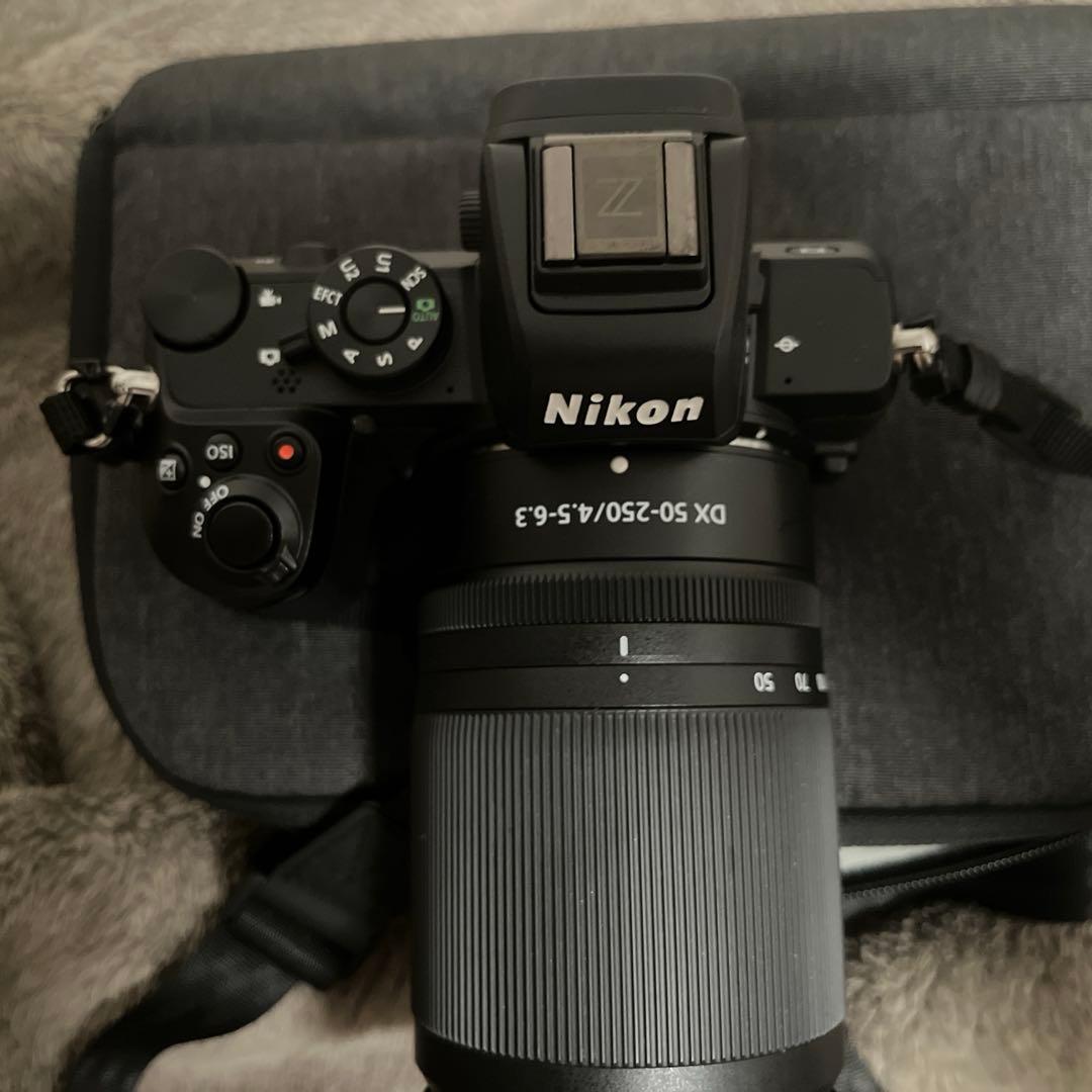 【値下げ中】【美品】ニコン Nikon Z50 ダブルズームキット