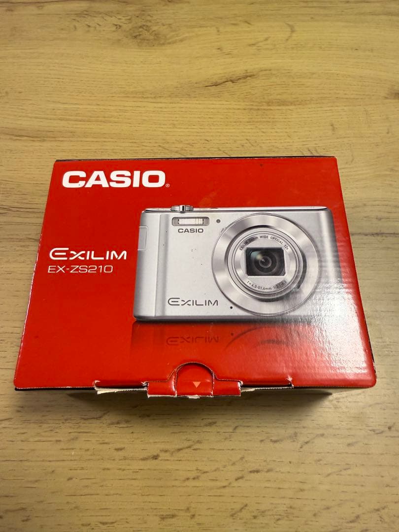 CASIO EXILIM EX-ZS210 デジタルカメラ