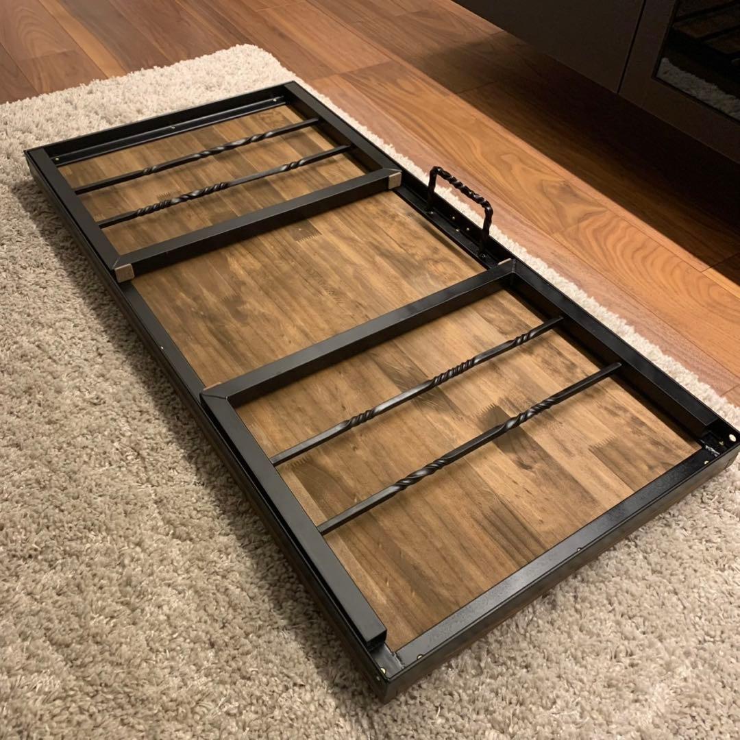 ヘリンボーン　テーブル