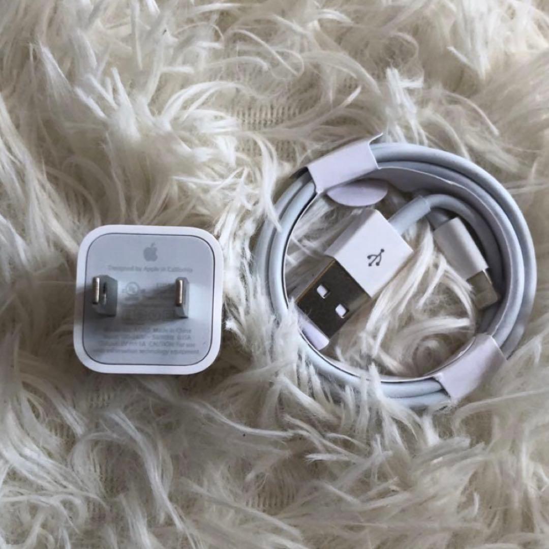 【即購入OK】iPad 第7世代 セルラーモデル【極美品】 #1 【付属品】