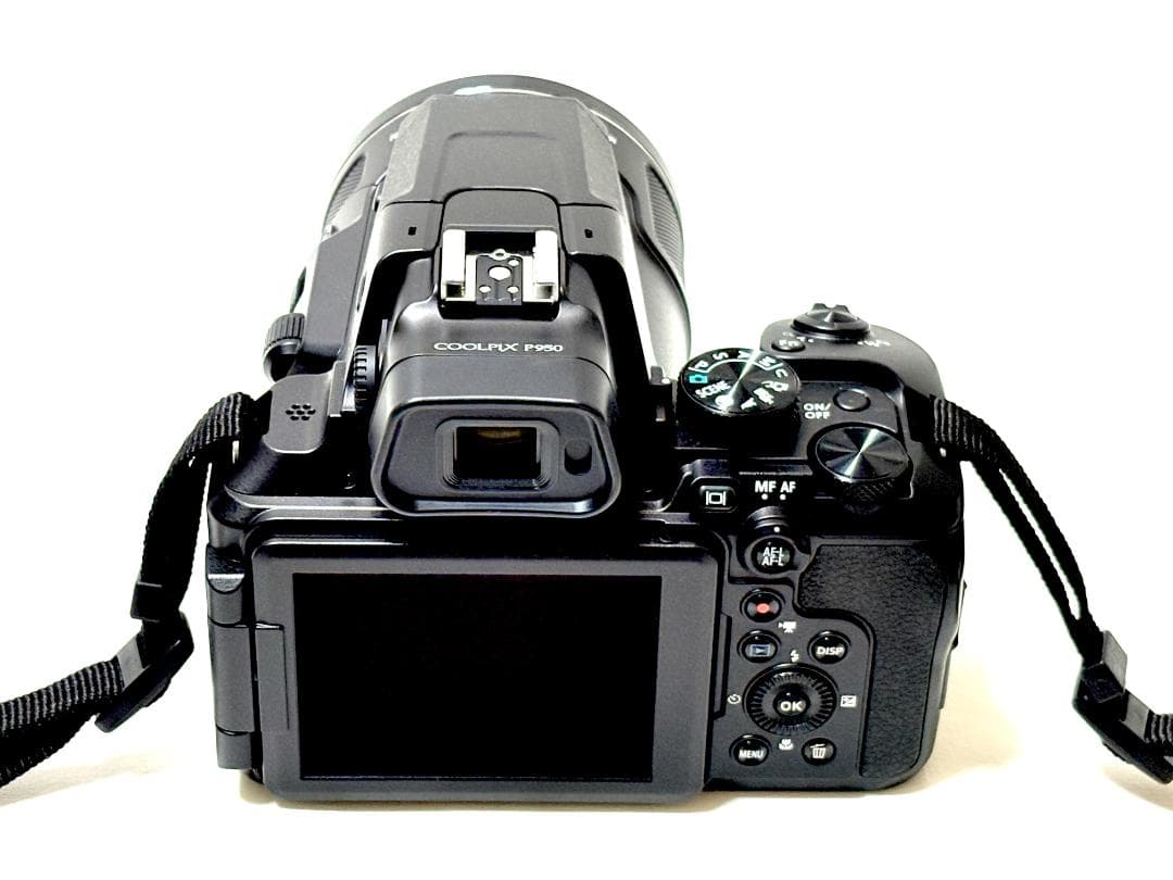 【ほぼ新品 箱付】Nikon COOLPIX P950　動作良好・返品保証