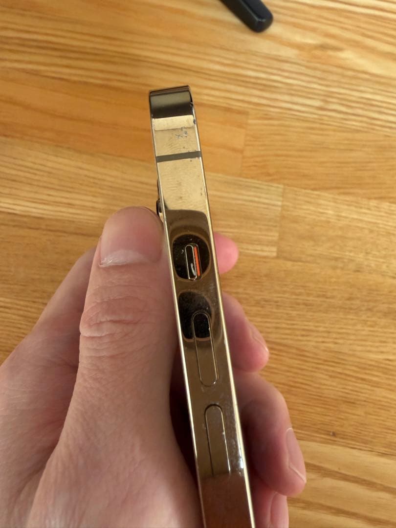 Apple iPhone 13 Pro 256GB ゴールド 本体