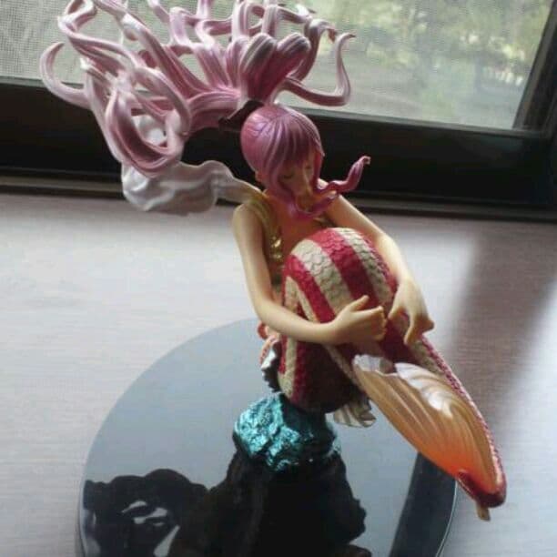 ワンピース しらほし姫フィギア