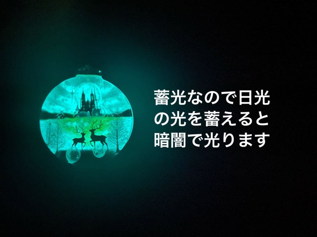 レジン/幻想のお城と親子鹿　蓄光　オルゴナイトネックレス
