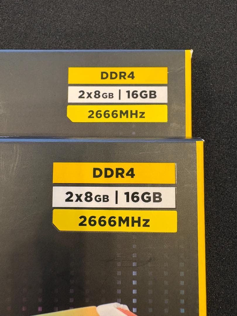 CORSAIR DDR4-2666MHz RGBメモリ32GB [8GB×4枚]