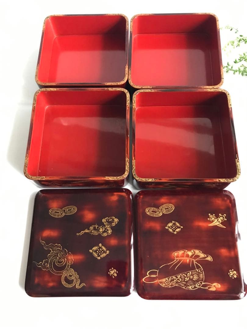 当時物 漆塗り 沈金 金蒔絵 天然木 4段重箱