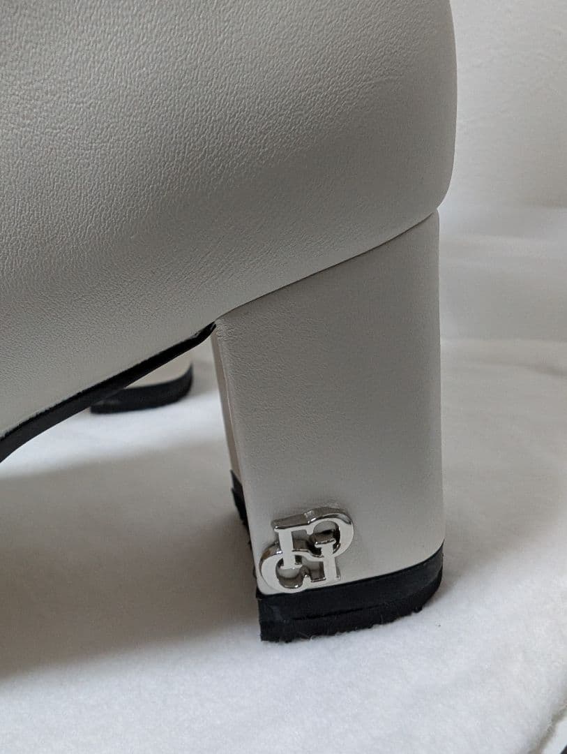 CELFORD アイボリー ロングブーツ 37