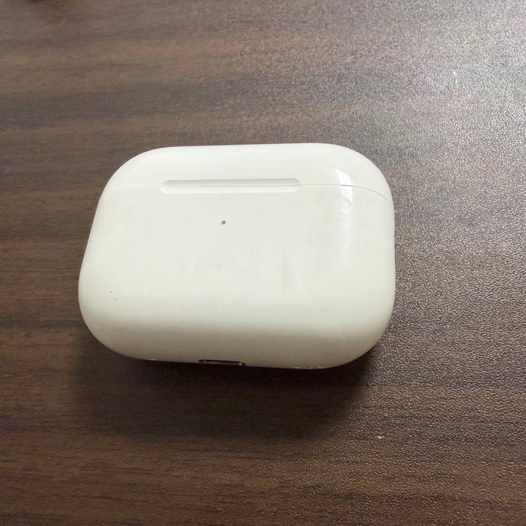 【美品】AirPods Pro 2 本体 充電ケース付き