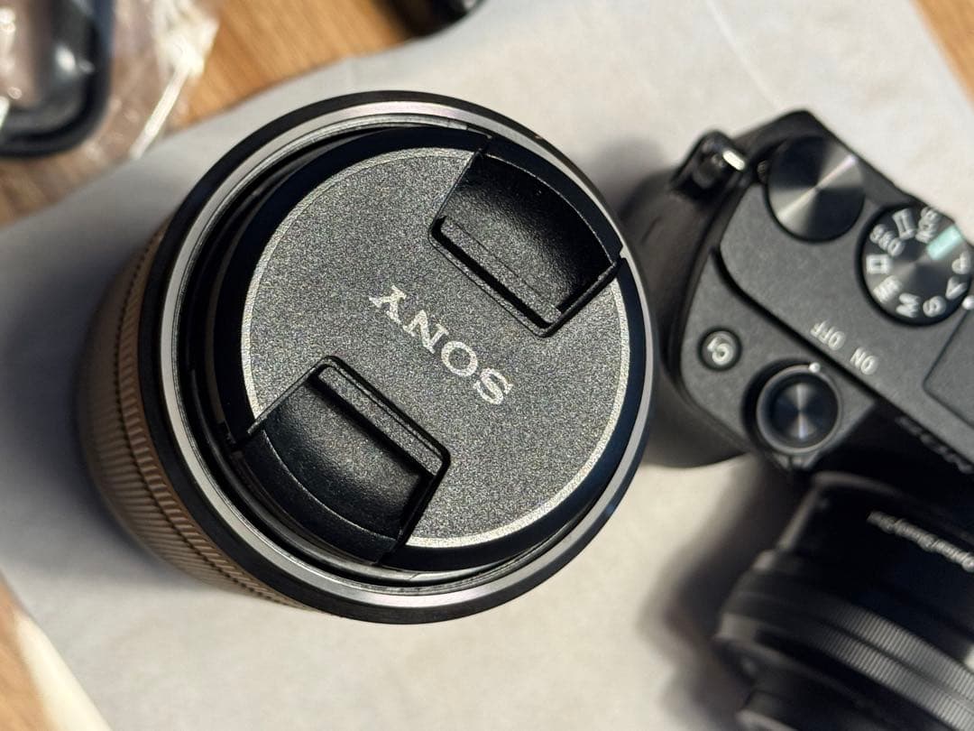 SONY α6400 ダブルズームレンズキット 美品 シャッター8284回