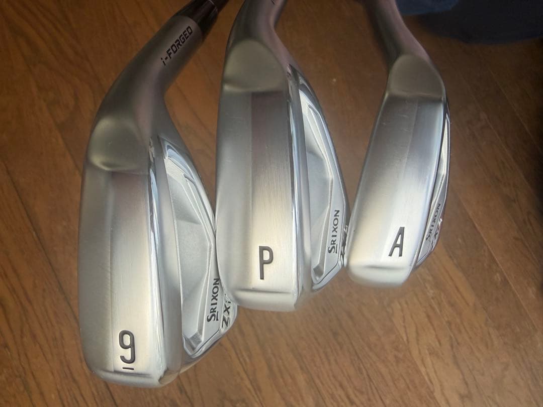 スリクソン　アイアン