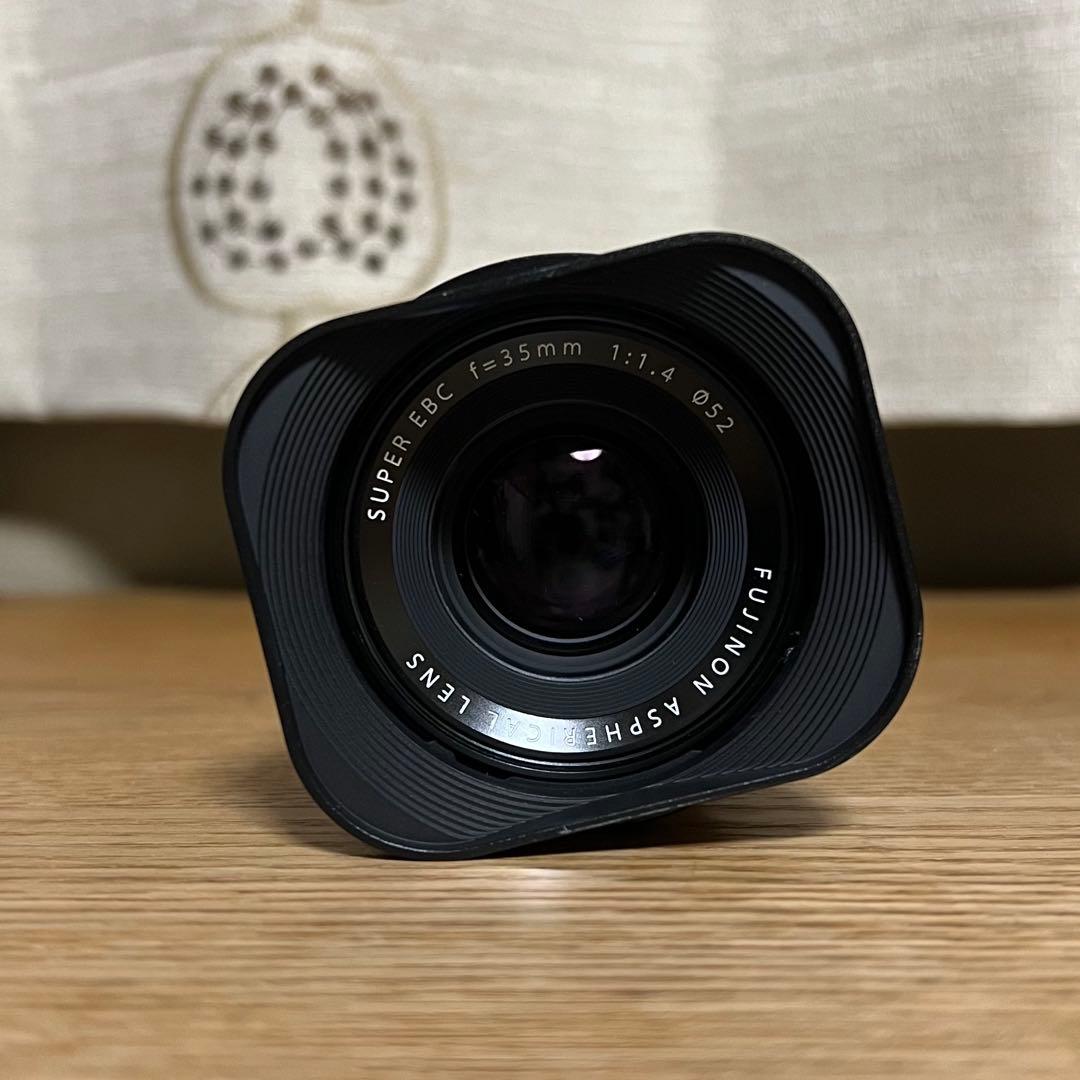 富士フイルム FUJIFILM X-T5 シルバー & XF35mmF1.4 R