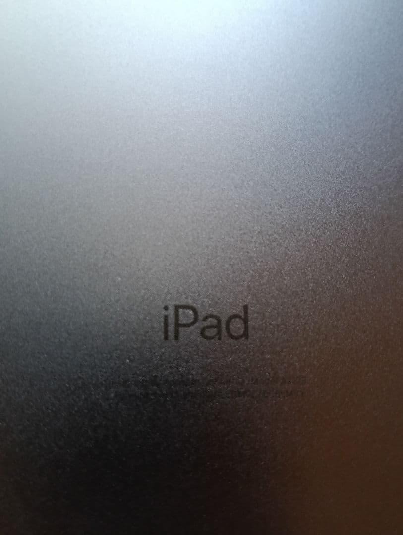 Apple iPad 64G 第3世代　スペースグレー 本体　+おまけカバー