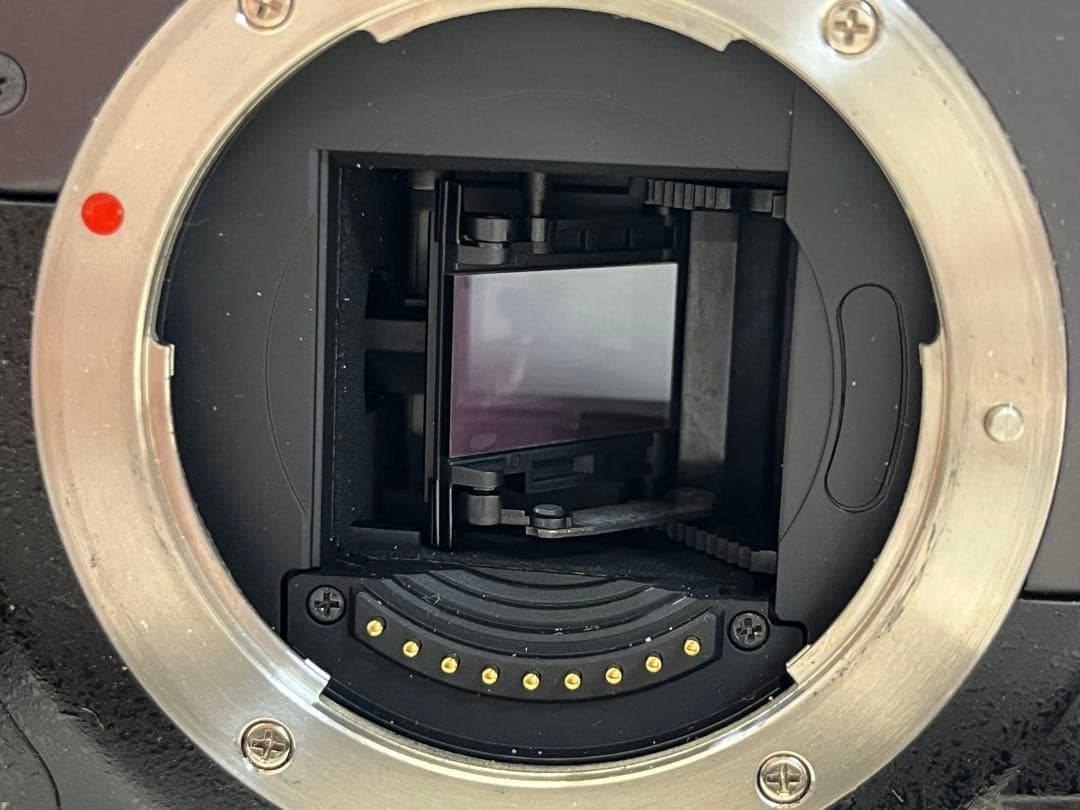 オリンパス　E-300 デジタル一眼レフ