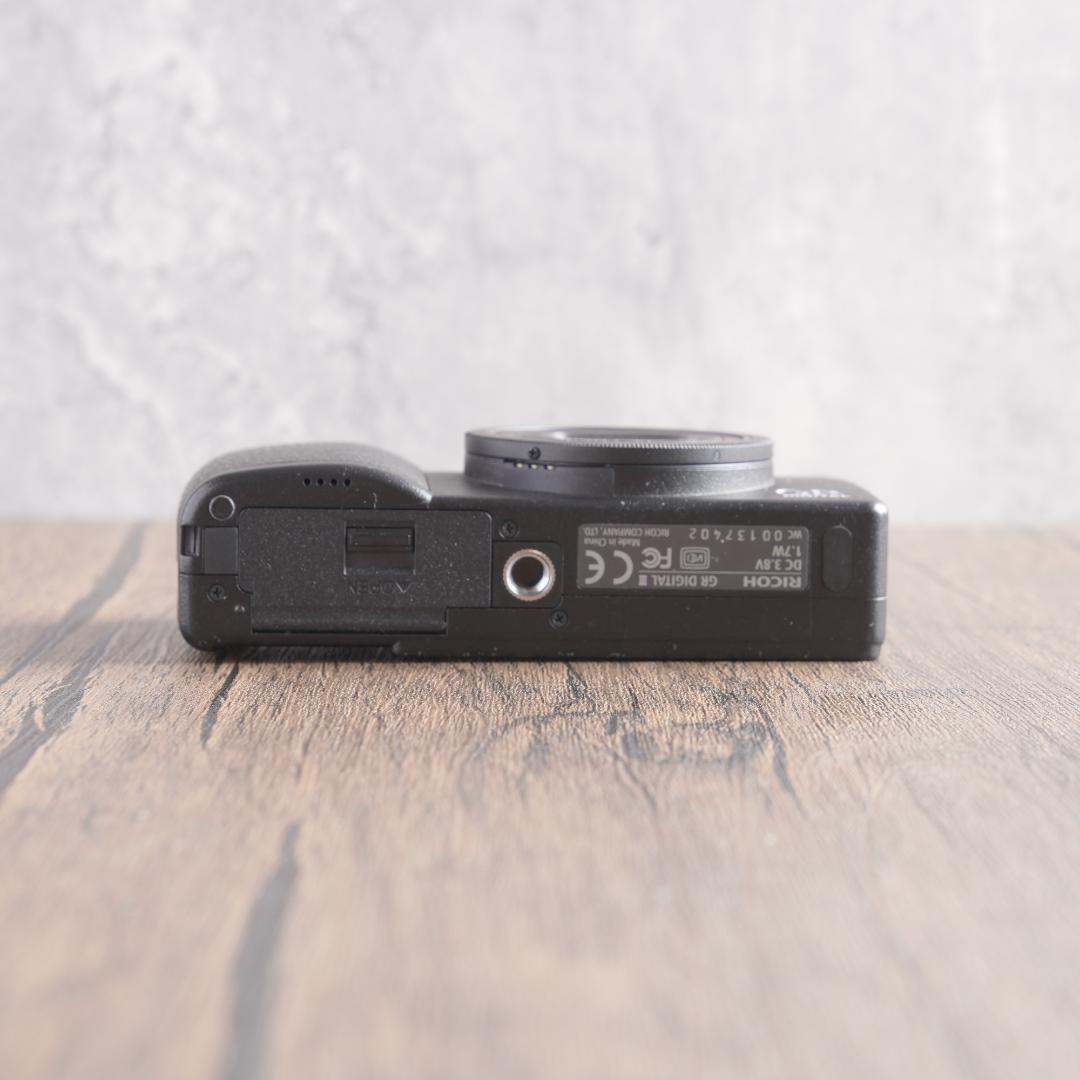 ✨ショット数1632回で美品✨GR DIGITAL III　546