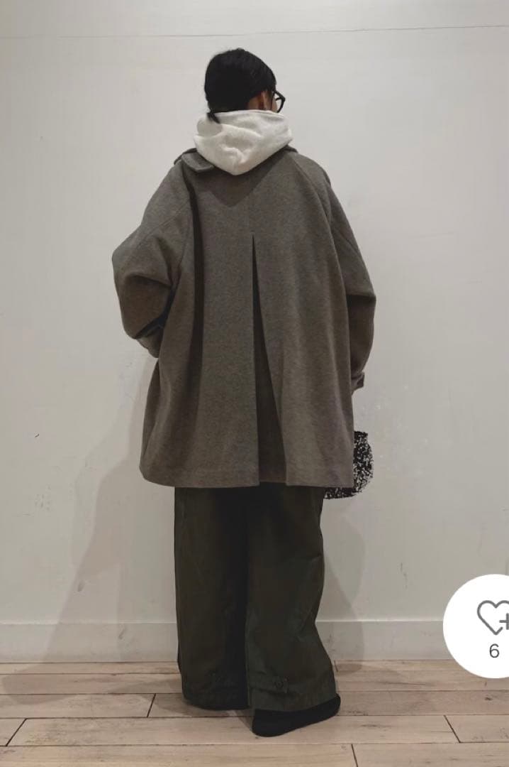 タグ付き未使用品　かぐれ　ウールバックタックショートコート