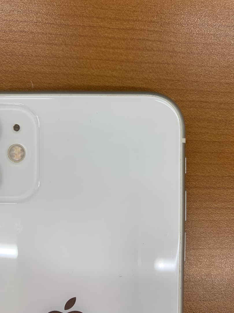 P*o様 動作確認済 iPhone 11 128GB ID F0033