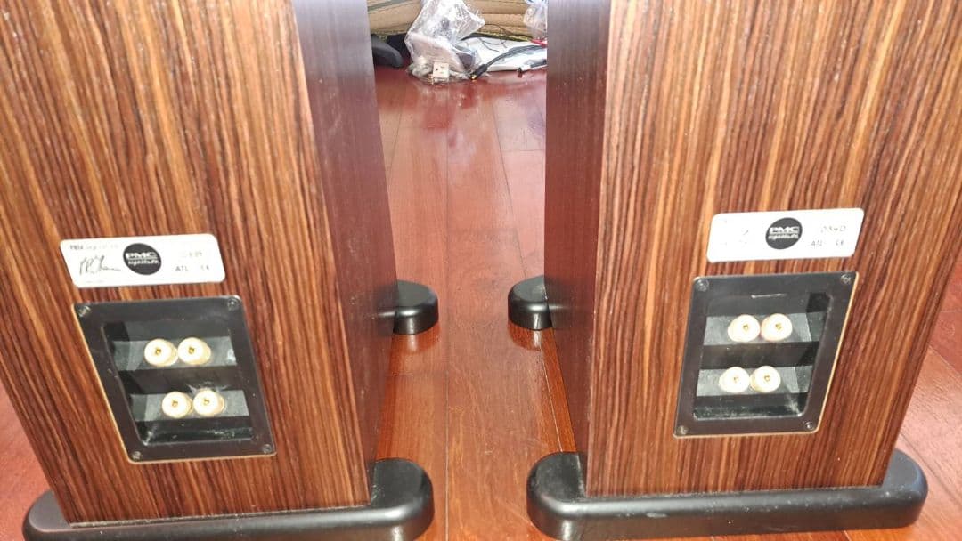 PMC FB1iのシグネチャーペア