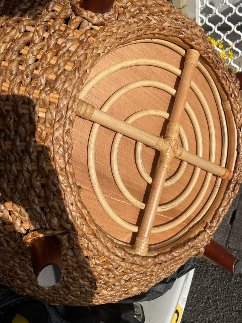 リビングテーブル　丸テーブル　完売品！アジアン！ラタンウォーターヒヤシンス！