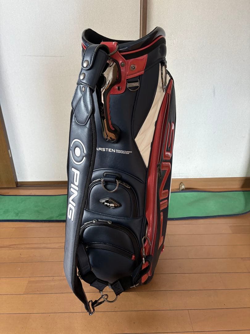 訳あり　ピン　キャディバッグ ラグジュアリー　3点式　プロモデル　9.5 5分割