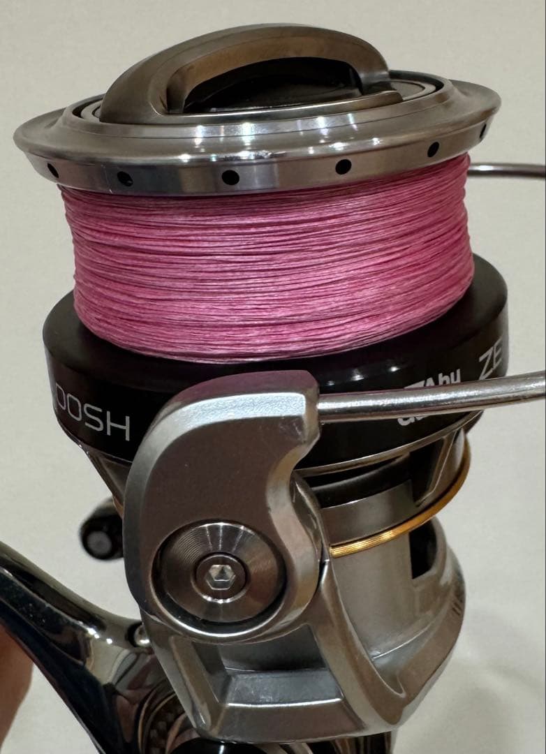 アブガルシア　ゼノン　4000SH ZENON フックキーパー付き