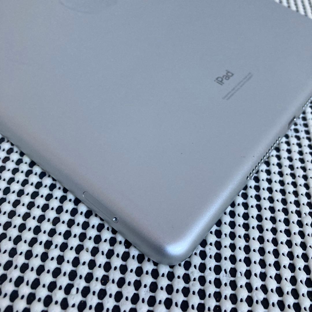 570【早い者勝ち】電池最良好☆iPad7 第7世代 128GB SIMフリー☆
