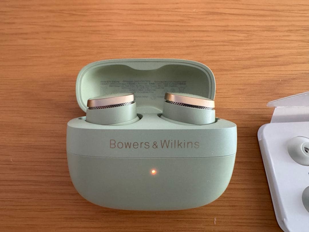 Bowers&Wilkins Pi8 ジェイド グリーン
