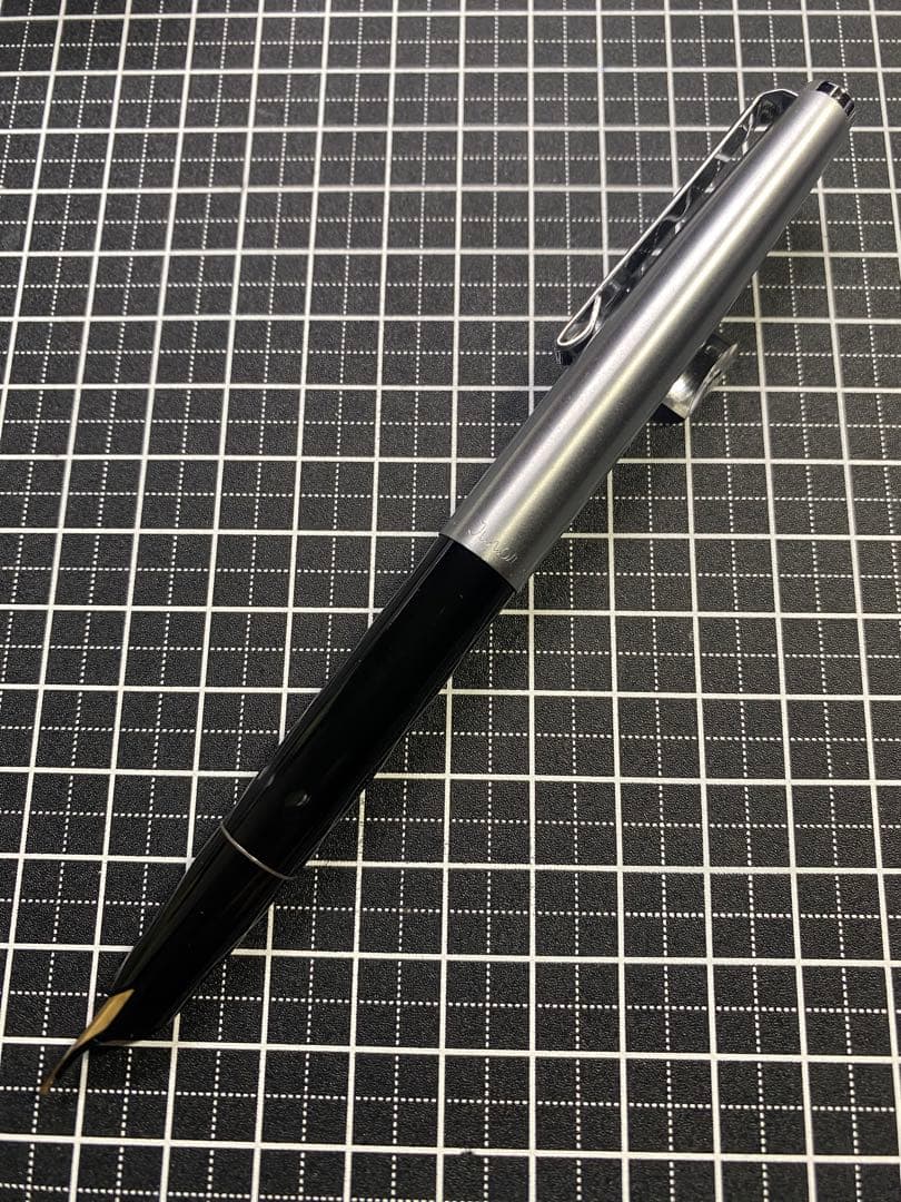 MONTBLANC 622 Junior 万年筆　字幅F程度