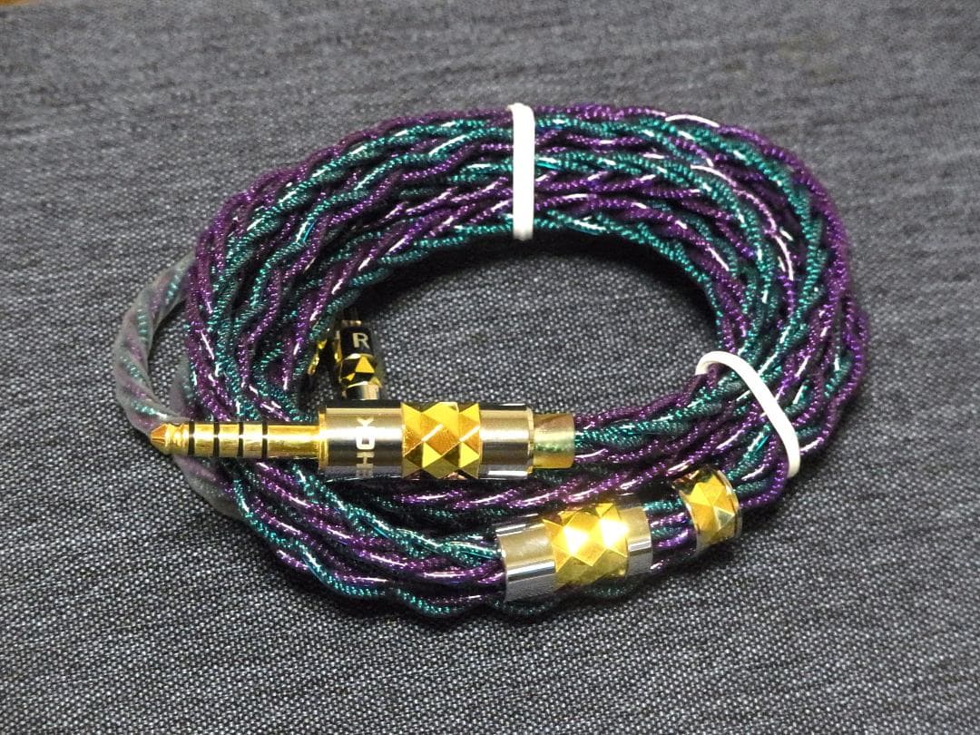 高音質 NiceHCK DualGod 2Pin 4.4mm【未使用、おまけ付】