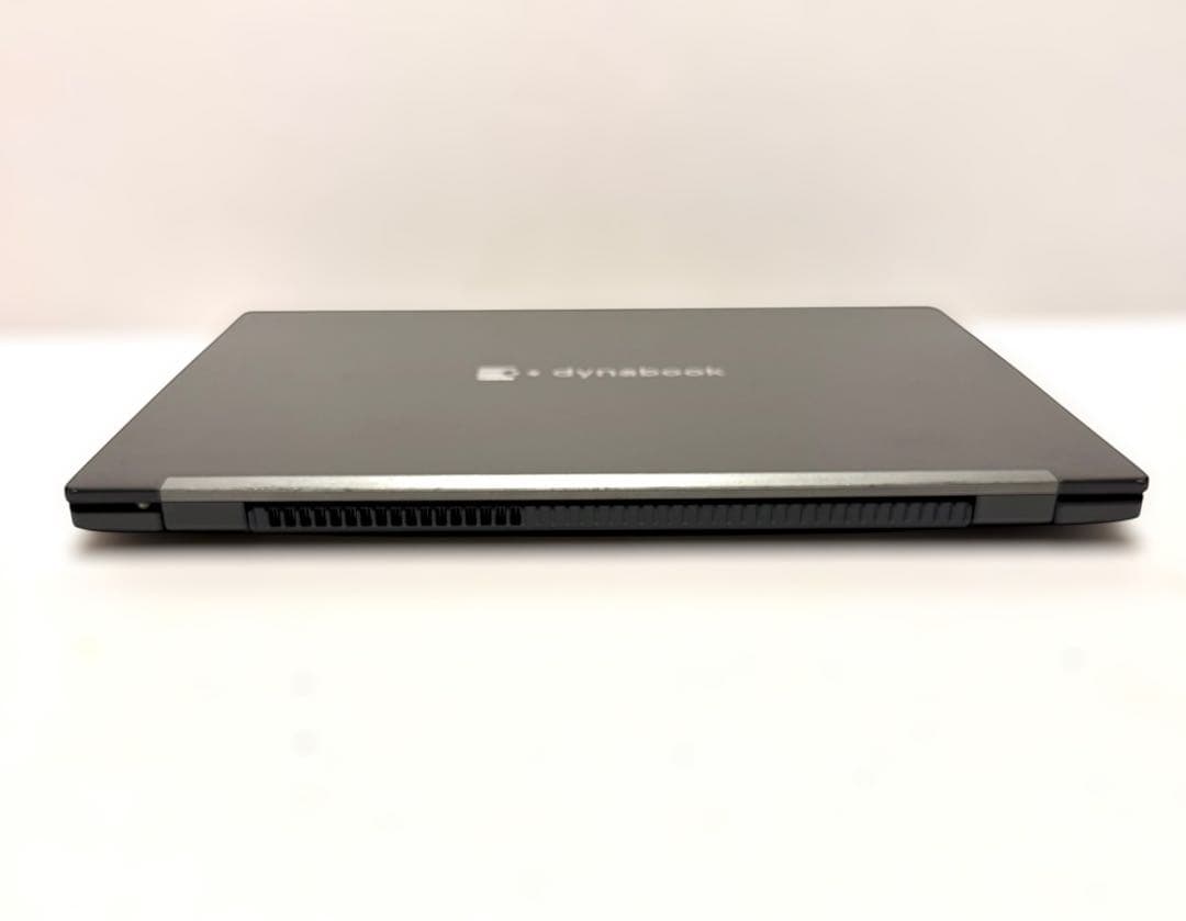 美品 dynabook G83/HU 2022年製 第11世代 バッテリー消耗少