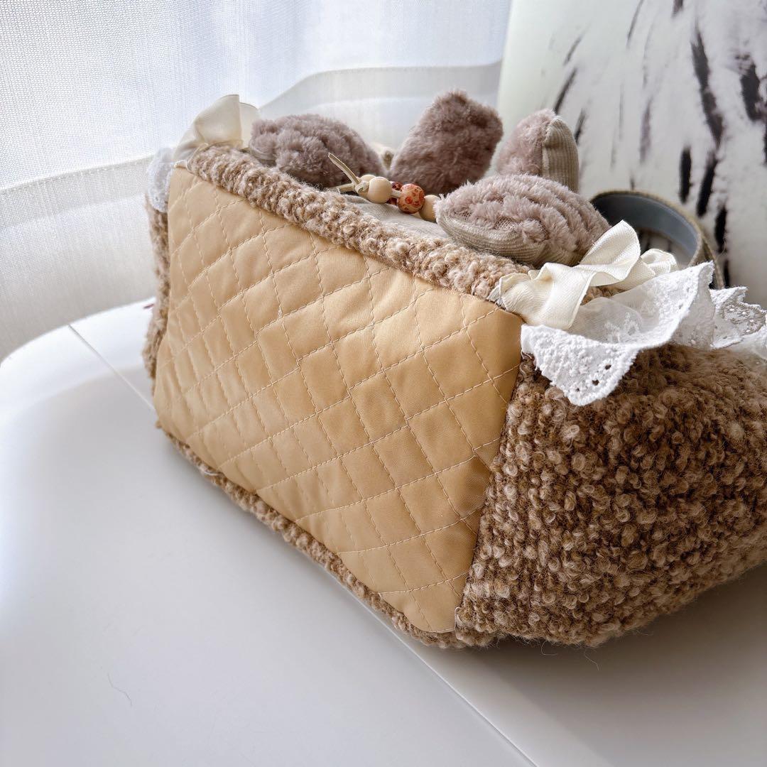 H*U様 コヤンイサムチョン　ベージュ　バック　リボン　フリル