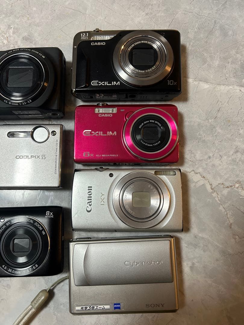 コンパクトデジカメ7台まとめ売り（ジャンク品）