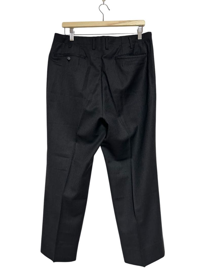 GIVENCHY メンズスーツ　3点セットベスト付き (Matsuzakaya)