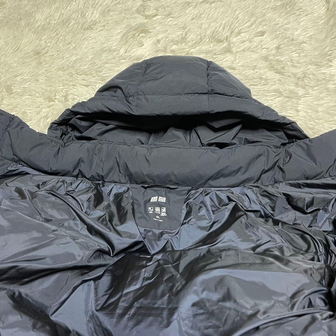 美品 UNIQLO シームレス ダウン ロング 4XL 耐久撥水加工 軽量