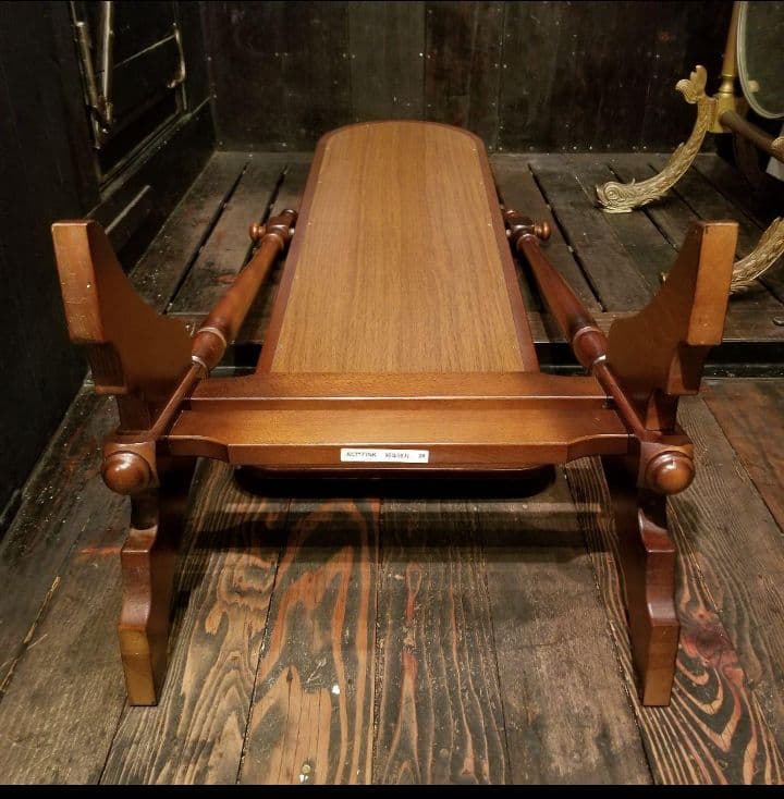 カリモク　コロニアル　クラシック　ラウンド　スタンド　ミラー　姿見