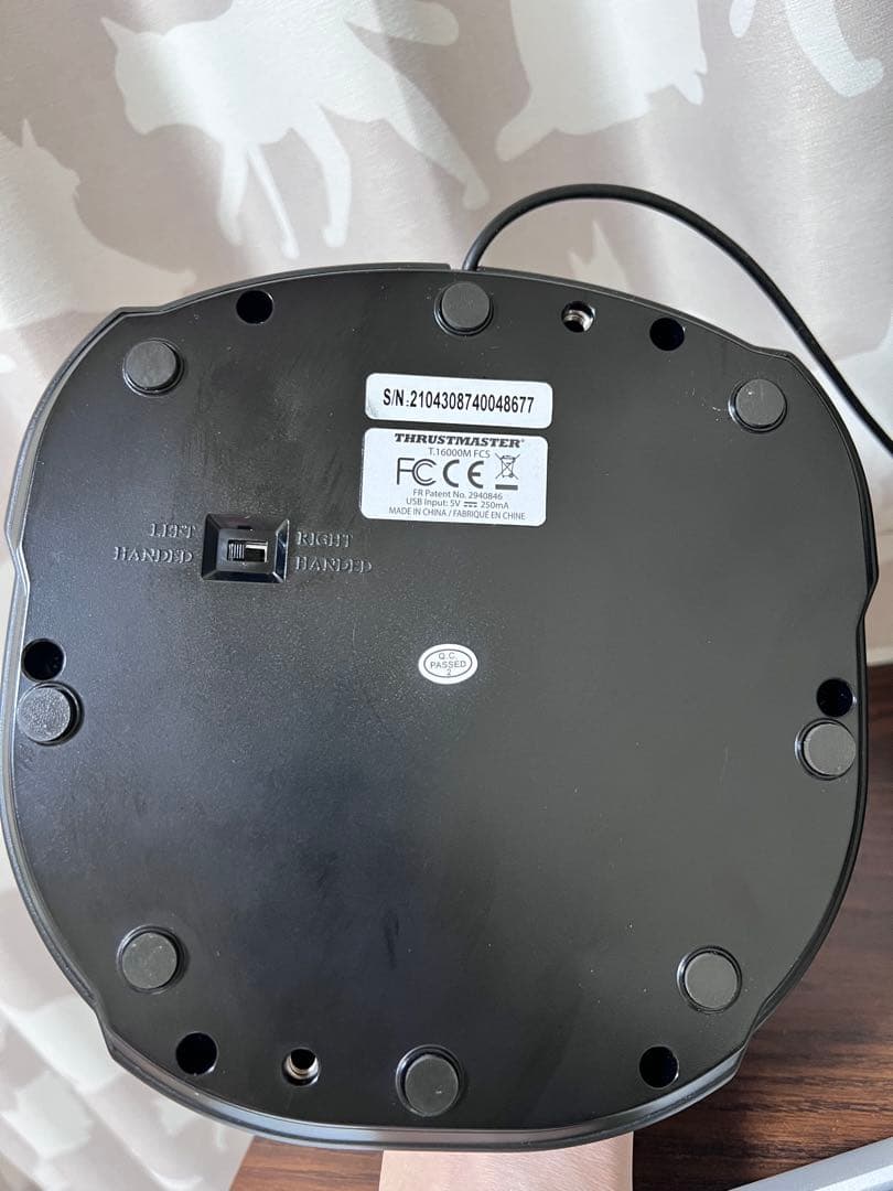 PC用ゲームコントローラー・コンバーター THRUSTMASTER T16000M