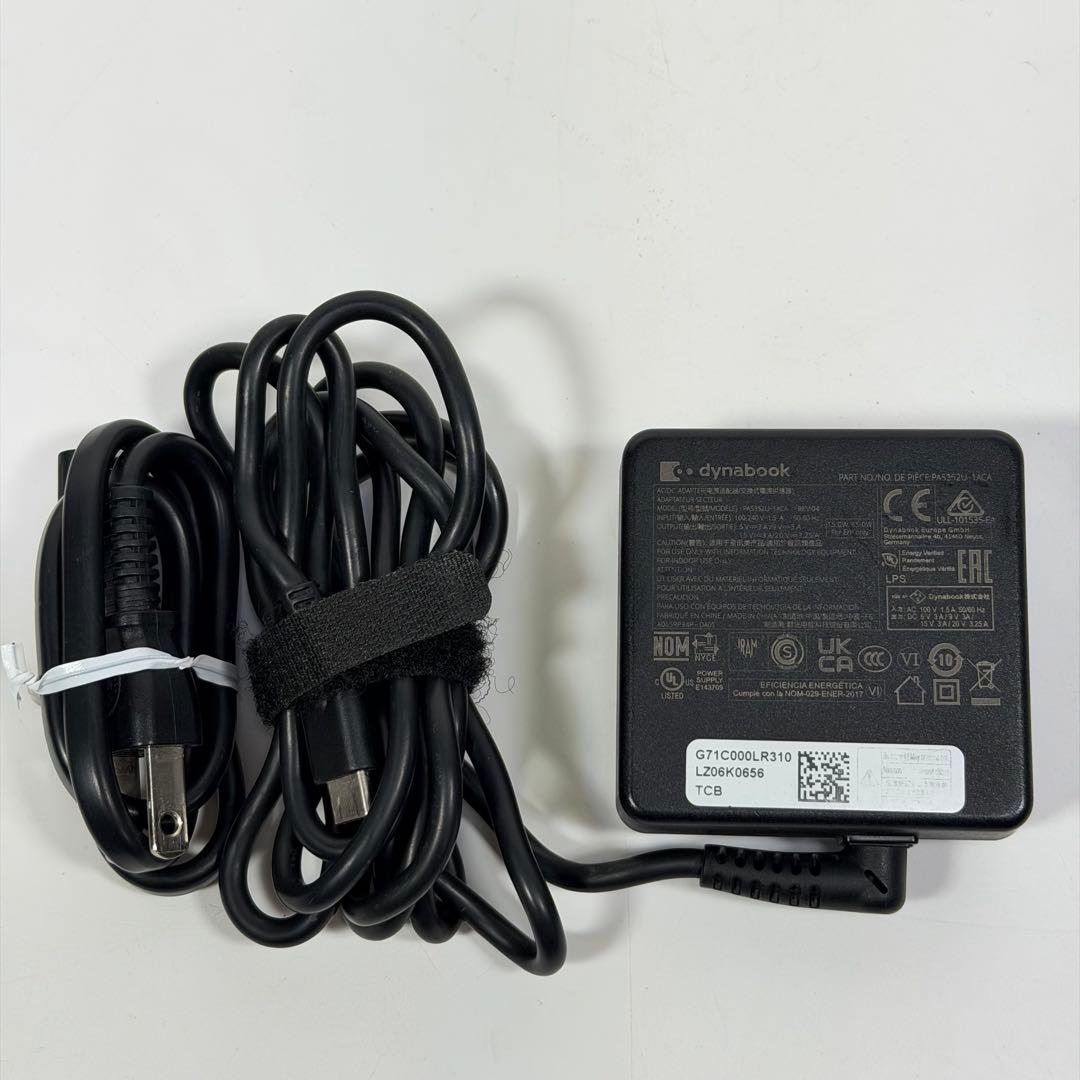 03.G83/HU 超軽量 i5-11世代 16G512G Office2024