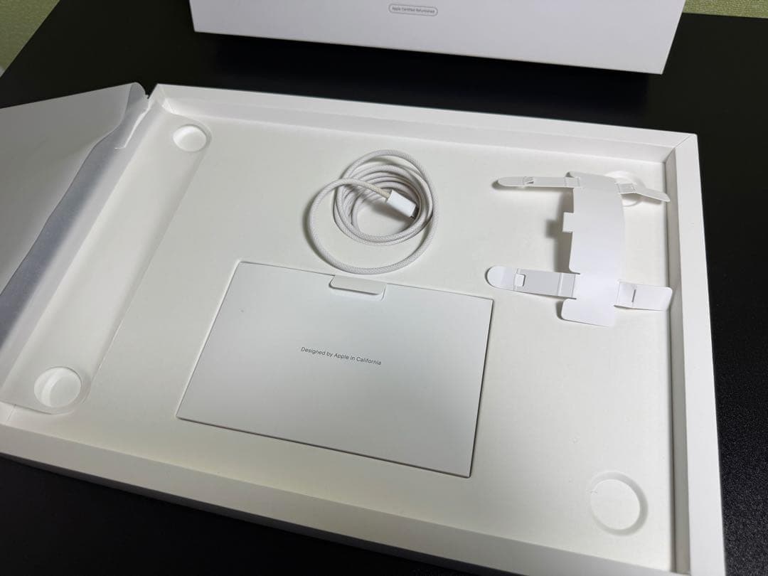 MacBook Air M3 15インチ 8GB 256G 付属品完備