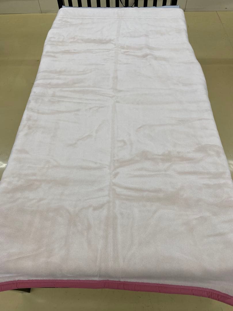 【B格品】ムートン調　日本製2枚合わせアクリル毛布・シングル１４０×２００㎝
