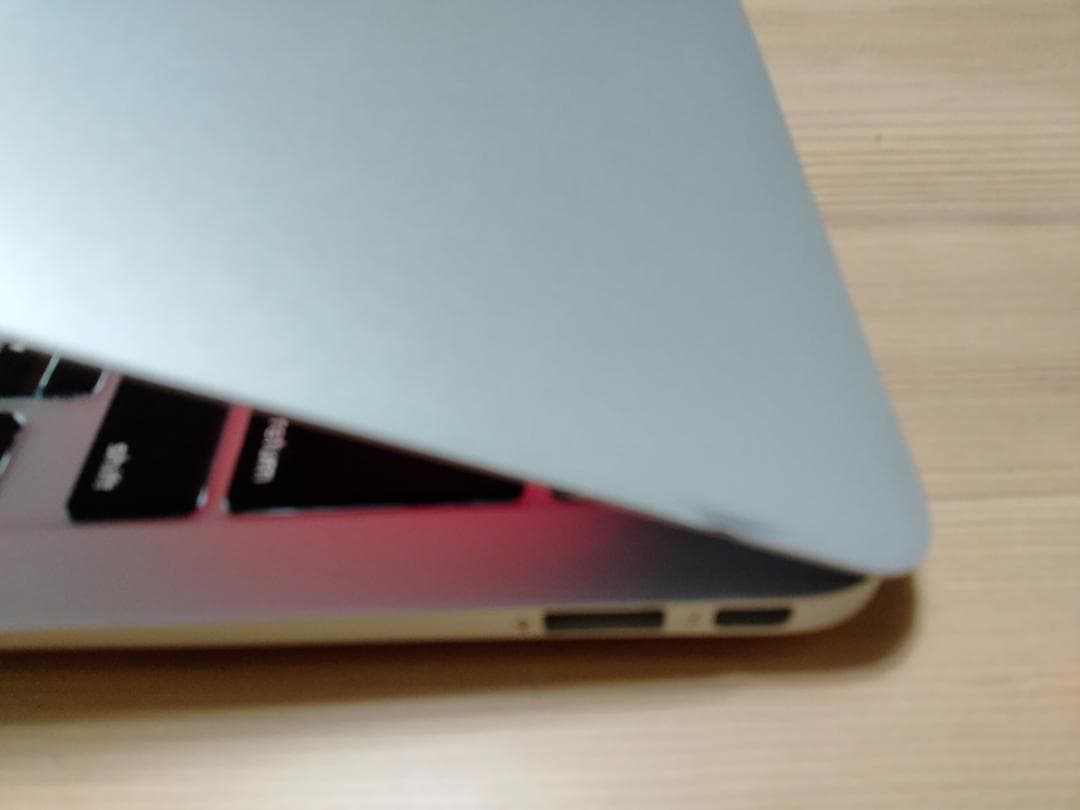 MacBook本体 MacBook Air (11-inch, Mid 2013)