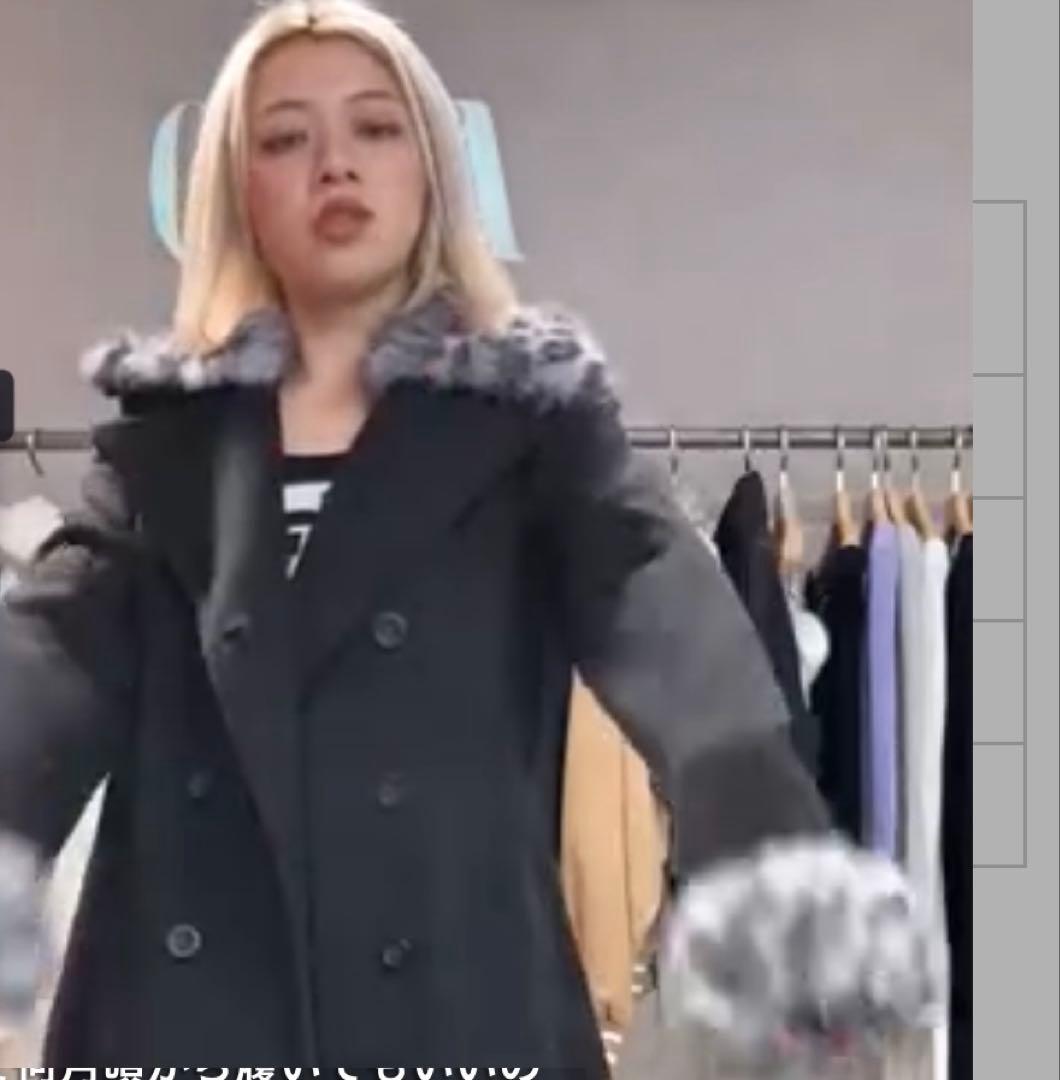 GYDA ベルト付きタイトファーコート