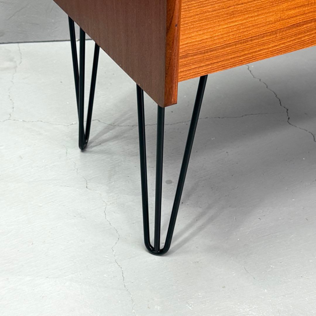 White & Newton ヴィンテージ ピンレッグ チークデスク(401)