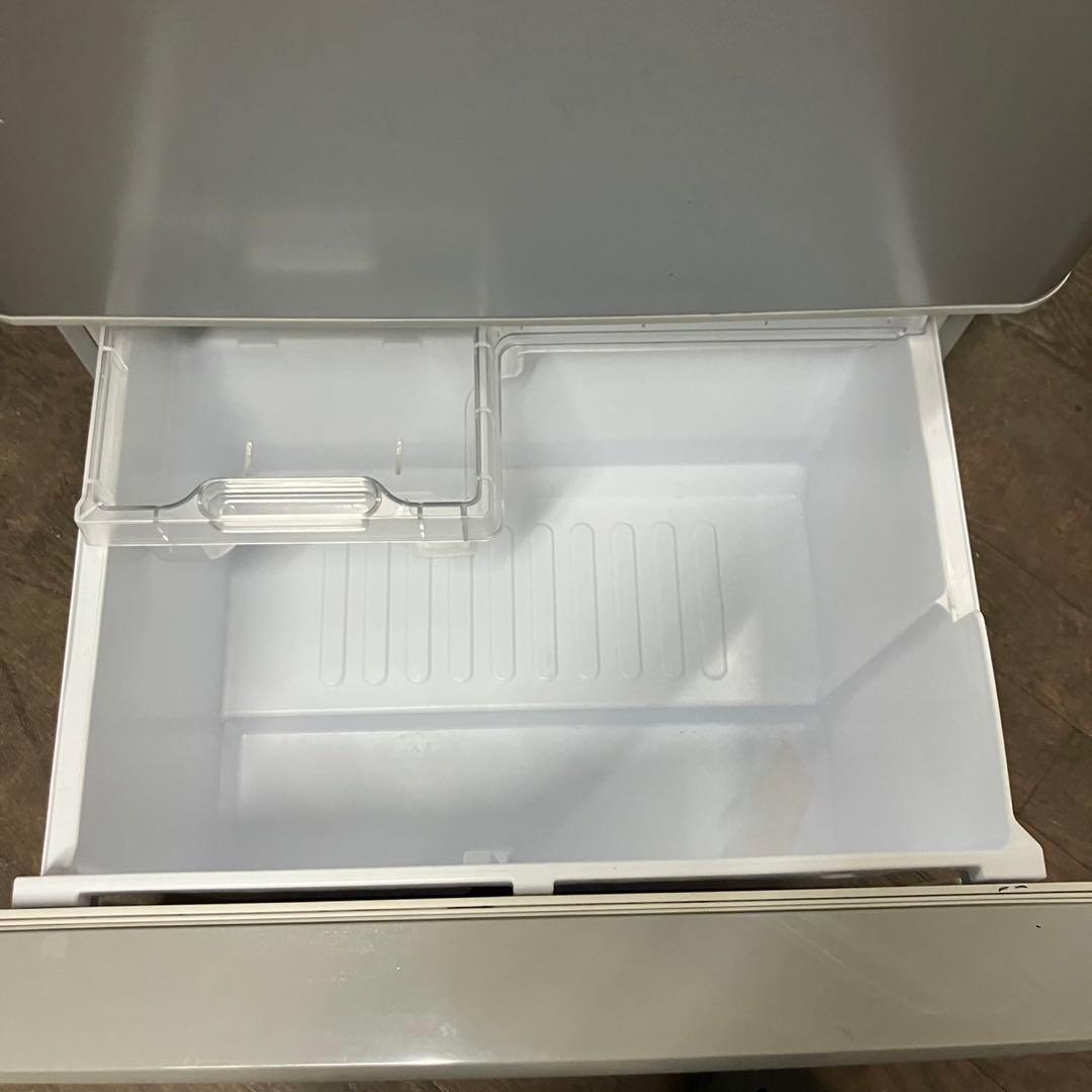 60E 訳あり　表面キズ　2018年製　SHARP 大型冷蔵庫