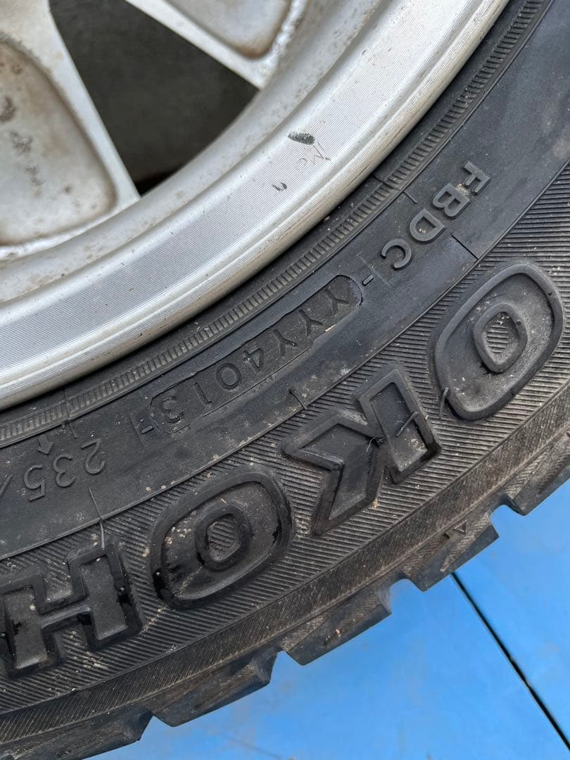 GEOLANDAR I/T-S デリカD5純正ホイール　スタッドレス