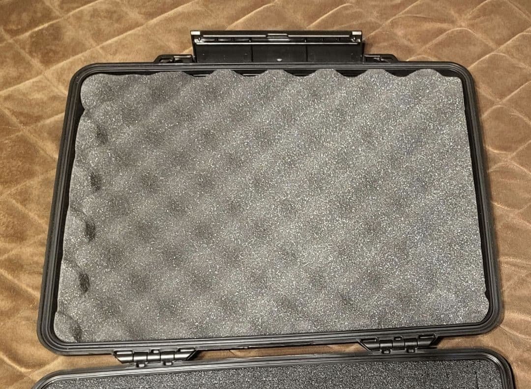 Pelican 1085 　パソコンケース　ブラック